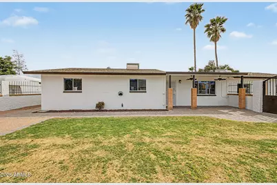 2801 E Angela Drive, Phoenix, AZ 85032 - Photo 7