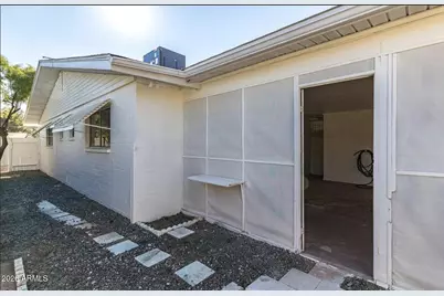 8444 E Coronado Road, Scottsdale, AZ 85257 - Photo 13