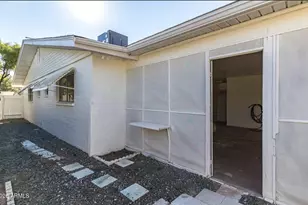 8444 E Coronado Rd, Scottsdale, AZ 85257 - Photo 13