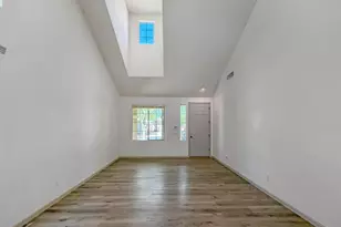 7085 W Andrew Ln, Peoria, AZ 85383 - Photo 11