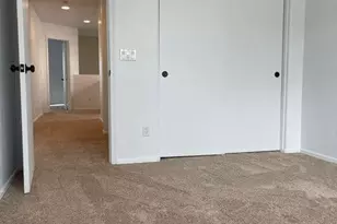 6933 S 9th Ave, Phoenix, AZ 85041 - Photo 21