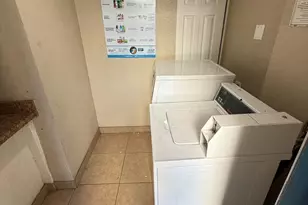 349 North 11th St, Phoenix, AZ 85006 - Photo 13