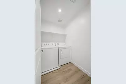136 W Latona Road, Phoenix, AZ 85041 - Photo 37