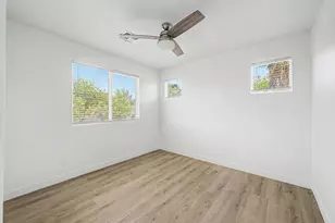 136 W Latona Rd, Phoenix, AZ 85041 - Photo 23