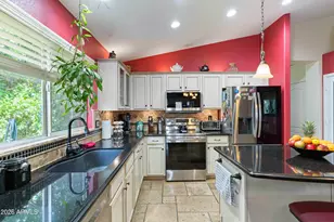 1566 N Rockwell Ct, Gilbert, AZ 85234 - Photo 9