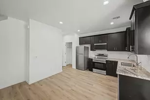 105 W Latona Rd, Phoenix, AZ 85041 - Photo 13