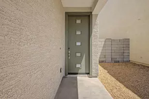 105 W Latona Rd, Phoenix, AZ 85041 - Photo 3
