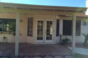 8878 E Sheena Dr, Scottsdale, AZ 85260 - Photo 5