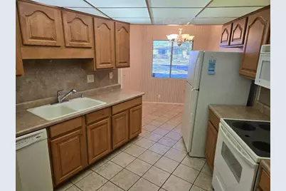 10105 W Campana Drive, Sun City, AZ 85351 - Photo 9