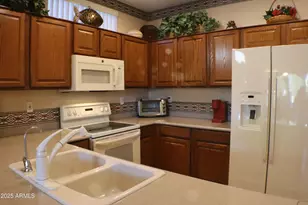 18651 N Sundrift Ct, Surprise, AZ 85374 - Photo 9