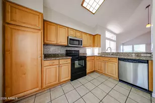 3305 E Wildwood Dr, Phoenix, AZ 85048 - Photo 13