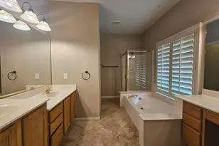 1867 E Brentrup Dr, Tempe, AZ 85283 - Photo 11