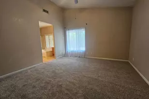 1867 E Brentrup Dr, Tempe, AZ 85283 - Photo 9