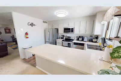 4508 N 81st Drive, Phoenix, AZ 85033 - Photo 9