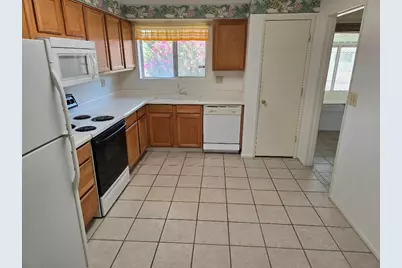 15457 N Ridgeview Road, Sun City, AZ 85351 - Photo 13