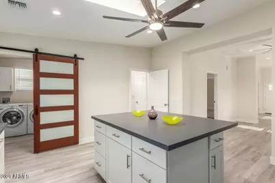 814 S 1st Avenue, Phoenix, AZ 85003 - Photo 19