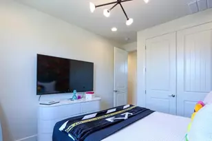 948 W Yosemite Dr, Chandler, AZ 85248 - Photo 33