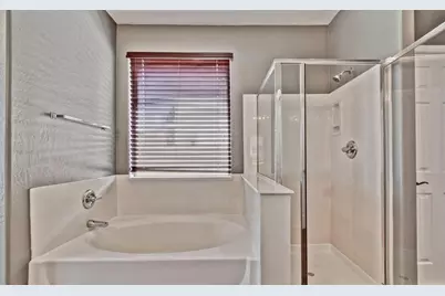 14284 W Woodbridge Avenue, Goodyear, AZ 85395 - Photo 11