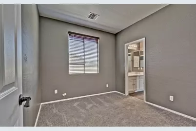 14284 W Woodbridge Avenue, Goodyear, AZ 85395 - Photo 5