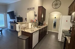 2058 S Voyager Dr, Gilbert, AZ 85295 - Photo 17