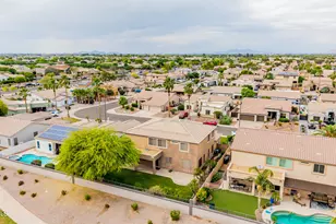 3267 E Maplewood St, Gilbert, AZ 85297 - Photo 75