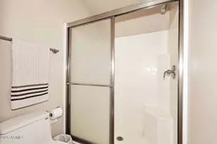 1069 N Poinciana Rd, Gilbert, AZ 85234 - Photo 33