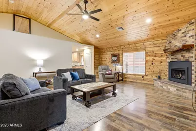 640 S Mountain Pines Avenue, Show Low, AZ 85901 - Photo 5