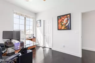 2012 W Chimney Rock Rd, Phoenix, AZ 85085 - Photo 33