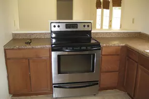 11634 N 49th Ave, Glendale, AZ 85304 - Photo 9