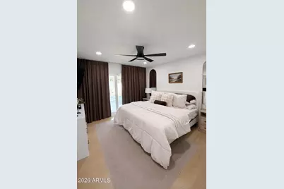 8537 E Jackrabbit Road, Scottsdale, AZ 85250 - Photo 13