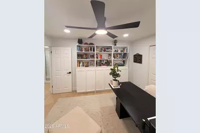 8537 E Jackrabbit Road, Scottsdale, AZ 85250 - Photo 15