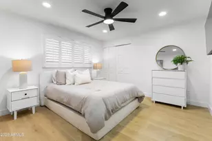 8537 E Jackrabbit Rd, Scottsdale, AZ 85250 - Photo 23