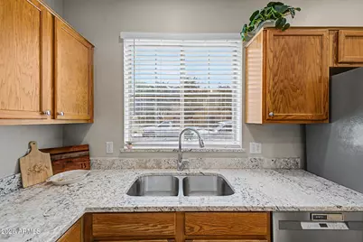 22027 N 30th Lane, Phoenix, AZ 85027 - Photo 7