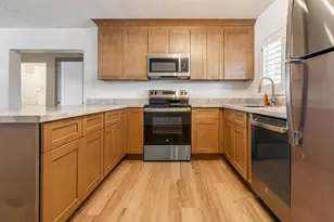 5739 W Monte Vista Rd, Phoenix, AZ 85035 - Photo 27