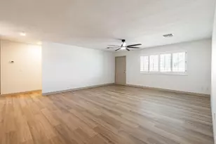 5739 W Monte Vista Rd, Phoenix, AZ 85035 - Photo 7