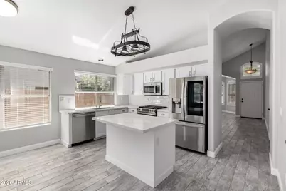 20917 N 39th Street, Phoenix, AZ 85050 - Photo 17