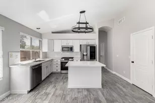 20917 N 39th St, Phoenix, AZ 85050 - Photo 15