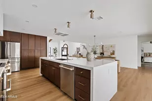 5701 E Windrose Dr, Scottsdale, AZ 85254 - Photo 11