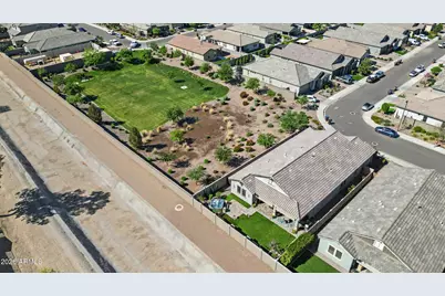 35431 N Centennial Road, San Tan Valley, AZ 85144 - Photo 9