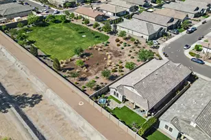 35431 N Centennial Rd, San Tan Valley, AZ 85144 - Photo 9