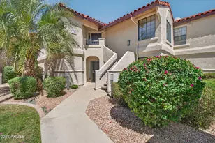 9790 N 94th Pl, Scottsdale, AZ 85258 - Photo 1