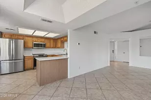 9790 N 94th Pl, Scottsdale, AZ 85258 - Photo 11