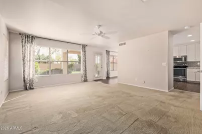 4631 E Lone Cactus Drive, Phoenix, AZ 85050 - Photo 9