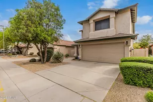 4631 E Lone Cactus Dr, Phoenix, AZ 85050 - Photo 31