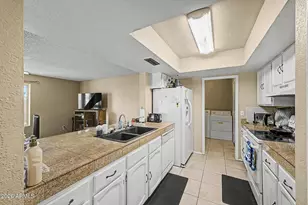 4569 W Bloomfield Rd, Glendale, AZ 85304 - Photo 9