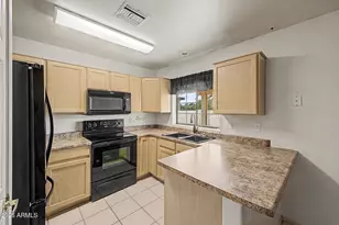 11002 N 114th Dr, Youngtown, AZ 85363 - Photo 13