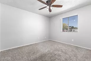 2135 W Kerry Ln, Phoenix, AZ 85027 - Photo 23