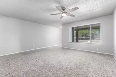 2135 W Kerry Lane, Phoenix, AZ 85027 - Photo 13