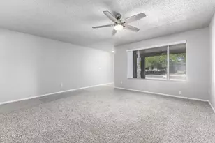 2135 W Kerry Ln, Phoenix, AZ 85027 - Photo 13