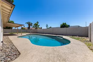 2135 W Kerry Ln, Phoenix, AZ 85027 - Photo 7